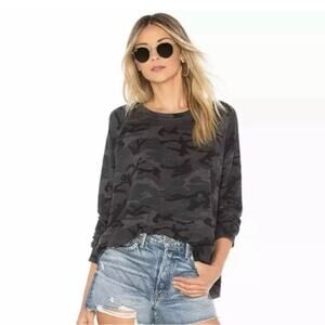 Sundry Camo Pattern Lightweight Long Sleeve Sweatshirt Size S